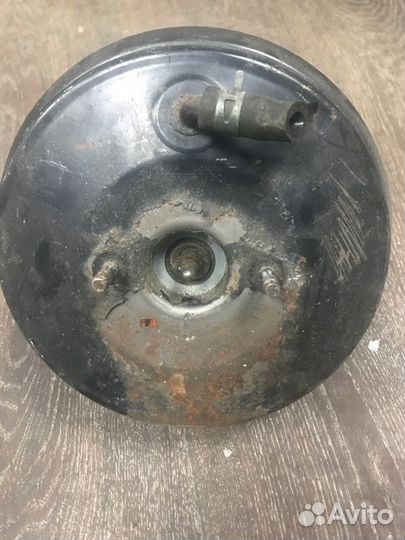 Вакуумный усилитель тормозов Mitsubishi Pajero