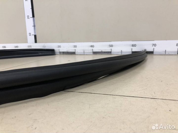 Уплотнитель Наружный Renault Logan 2 2014