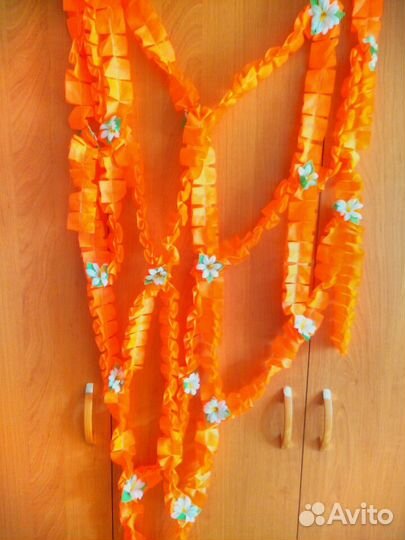 Свадебное украшение на машину