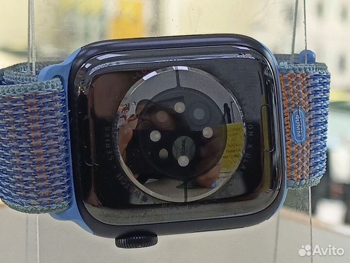 Смарт-часы Apple Watch Series 8 41mm (Солнечный)