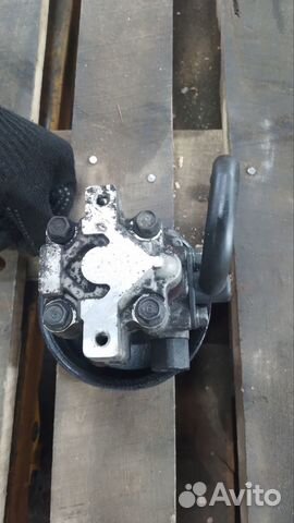 Насос гидроусилителя Chevrolet Epica 95980806