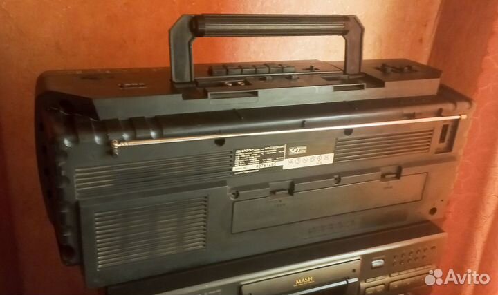 Магнитолы Мercury sx-1999, sharp WQ-T 232 twin