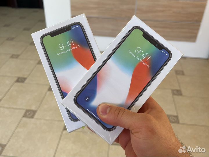 Телефон iPhone X 256