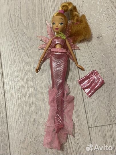 Кукла winx флора