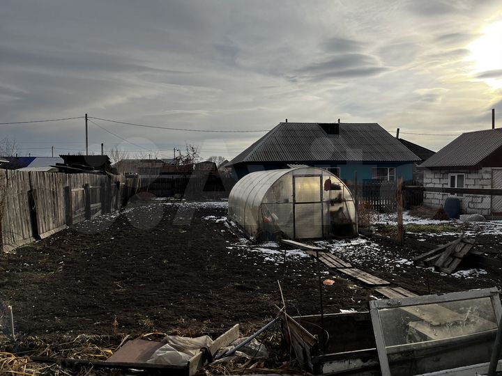 Дом 43,2 м² на участке 5 сот.