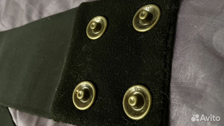 Пояс на заклепках