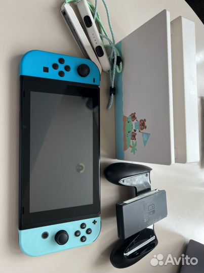 Nintendo switch animal crossing edition