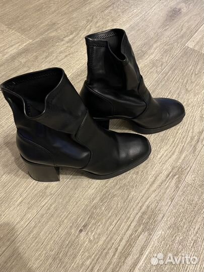 Полусапоги женские Stradivarius