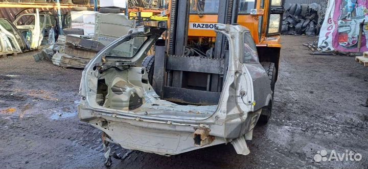 Четверть задняя левая Nissan Primera 12 2004