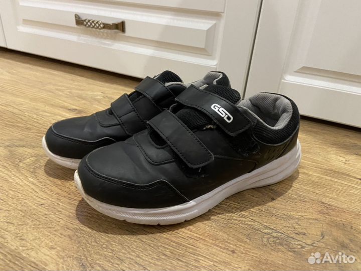 Кроссовки gsd