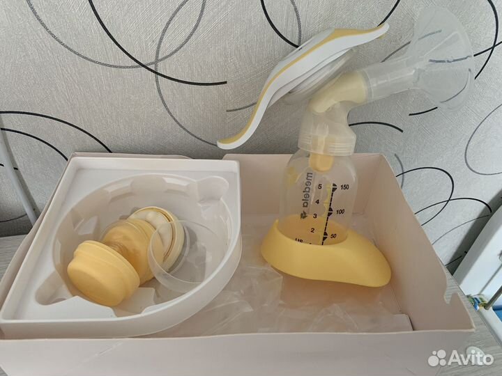 Молокоотсос medela ручной
