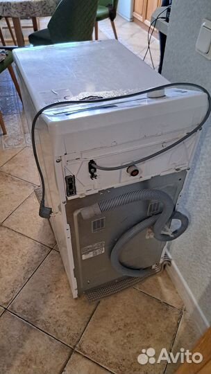 Стиральная машина с вертикальной загрузкой