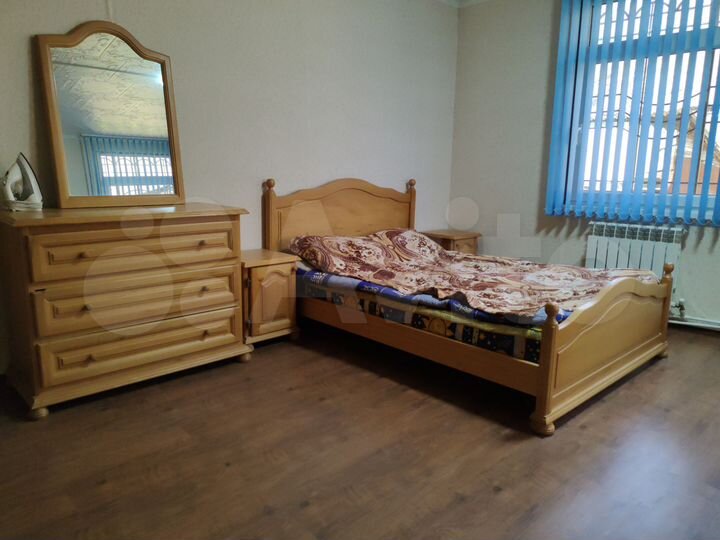 2-к. квартира, 65 м², 1/5 эт.