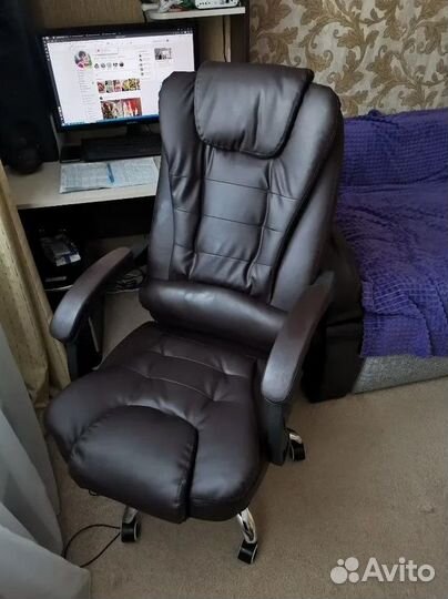 Компьютерное офисное кресло с массажем (новые)