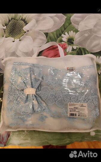 Балдахин в детскую кроватку с кружевом и бантом