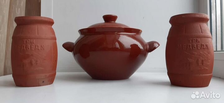 Глиняный горшок