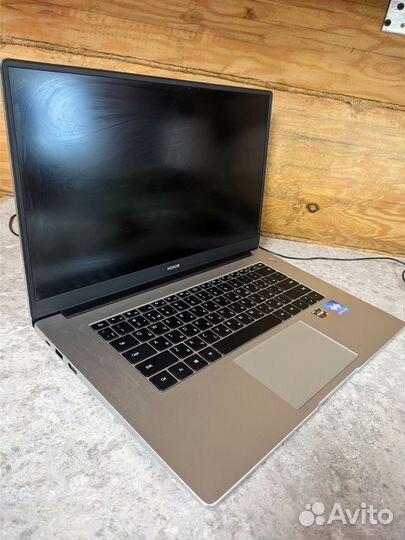 Honor magicbook 15 ryzen 7