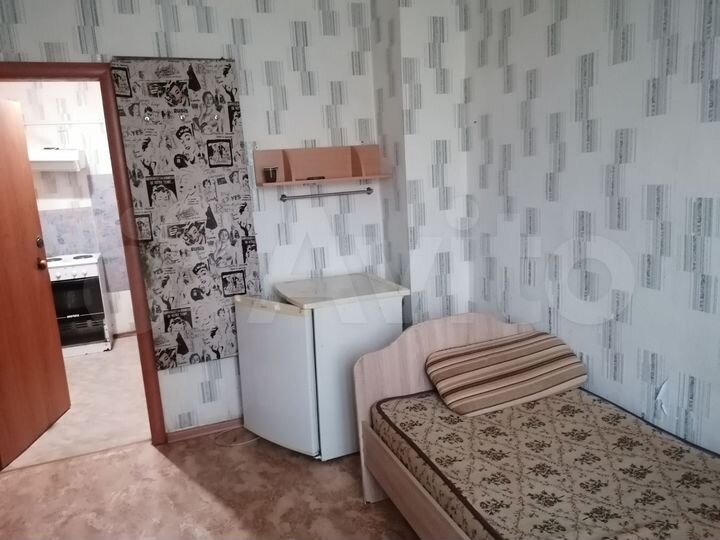 Комната 10 м² в 3-к., 2/2 эт.