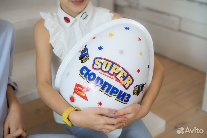 Большое шоколадное яйцо