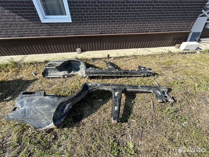 Пороги мерседес w212