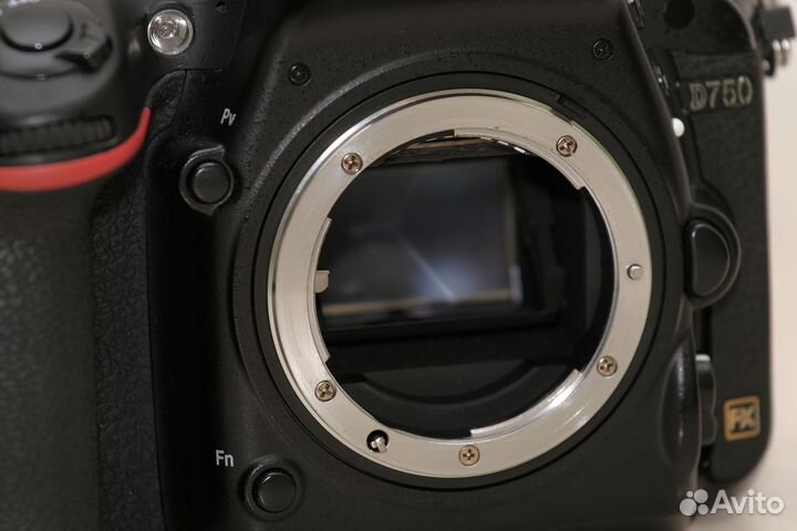 Nikоn D750