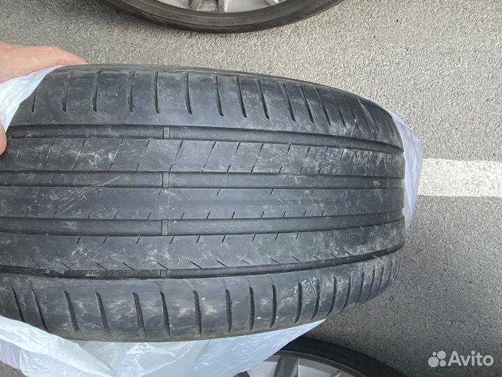 Pirelli Scorpion 255/45 R19 100V