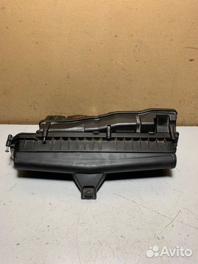 Корпус воздушного фильтра Peugeot 308 EP6