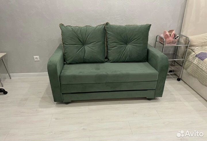 Диван чебурашка