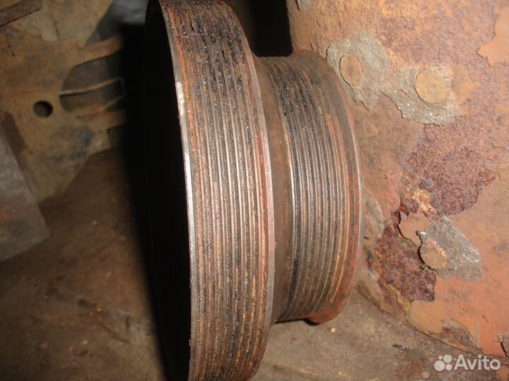 Шкив помпы VolVo FH12 D12C