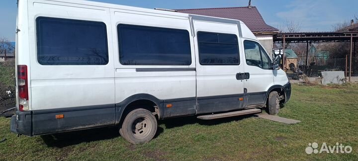 Iveco Daily цельнометаллический, 2008