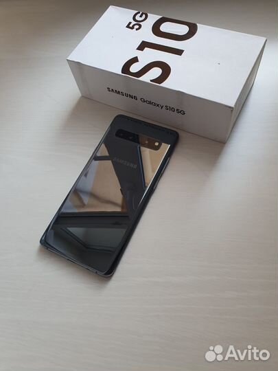 Samsung Galaxy S10 5G Single sim, 8/512 ГБ