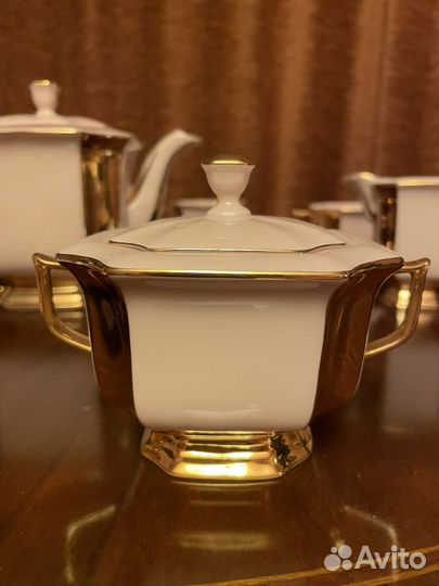 Чайный сервиз из розового фарфора Чехия