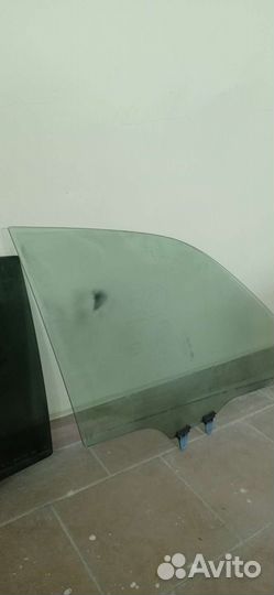 Стекло на Сузуки