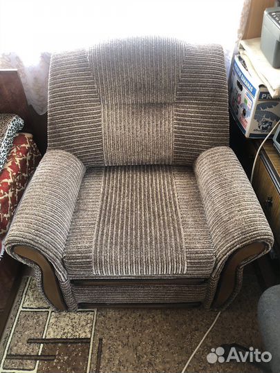 Диван и кресло