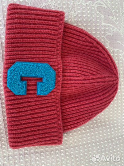 Женская шапка