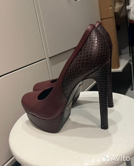 Туфли женские Vitacci