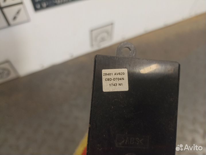 Блок управления стеклопод. для Nissan Primera P12E