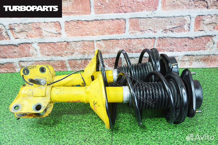 Стойки передние Subaru Legacy B4 BE5 EJ20