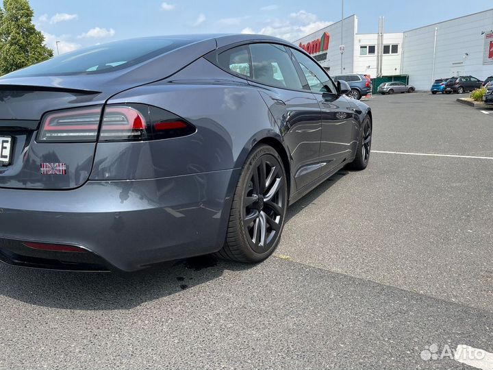 Tesla Model S 1020 л.с. AT, 2023, 8 000 км