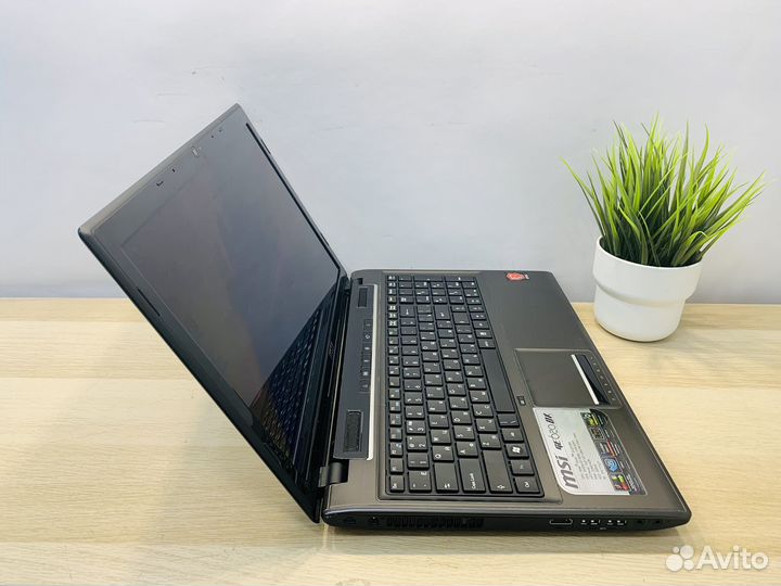 Игровой ноутбук MSI