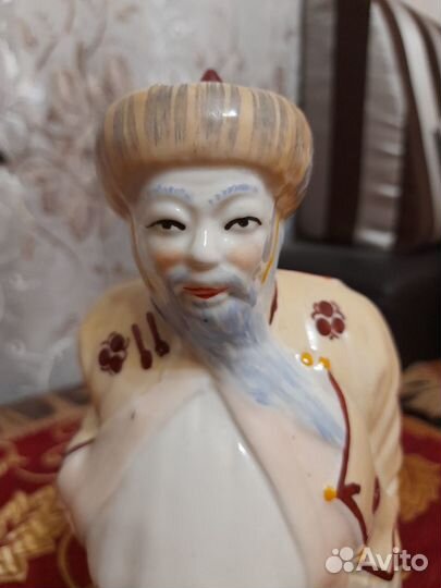 Статуэтка монгольский Дед Мороз