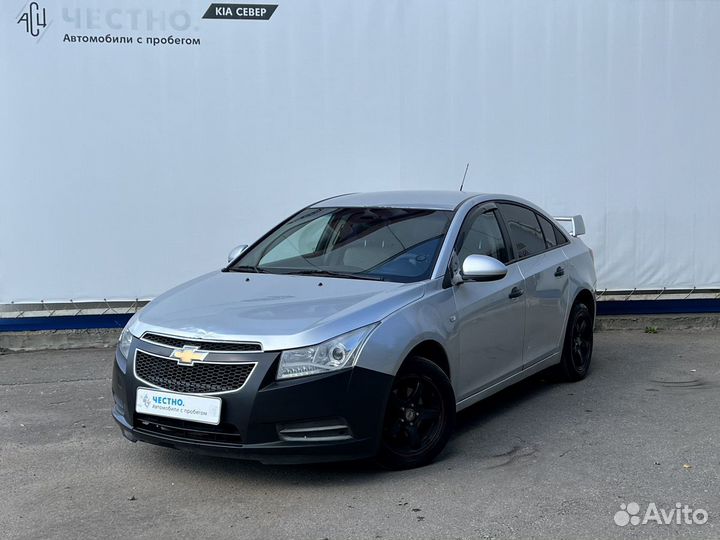 Chevrolet Cruze 1.6 AT, 2012, 205 000 км