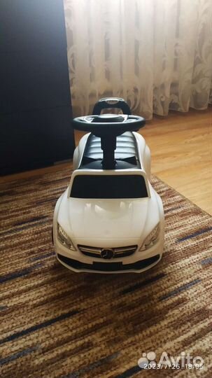 Машинка-каталка