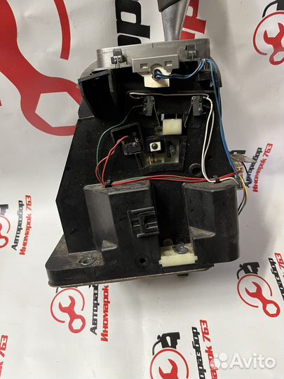 Селектор АКПП на Subaru Tribeca b9