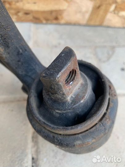 Рычаг подвески передний левый Volvo Xc 90 2.5