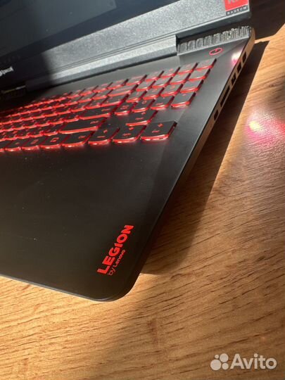 Игровой ноутбук Lenovo Legion i5 rx 560 16GB