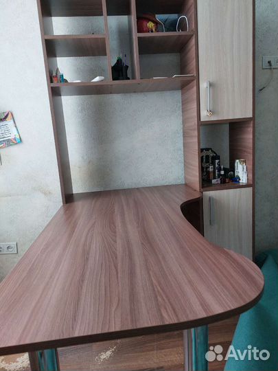 Компьютерный стол