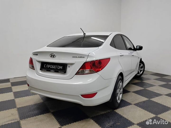 Hyundai Solaris 1.6 AT, 2011, 238 000 км