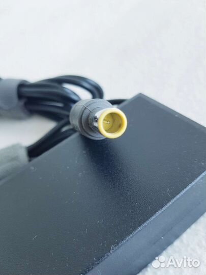 Блок питания для ноутбука Lenovo
