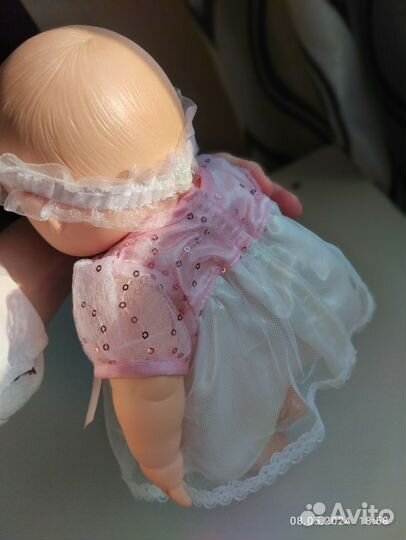 Пупс с нарядными платьями